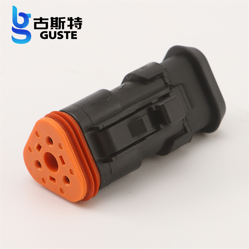 DT06-3S-EP11